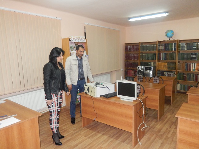 Լուսավորված գրադարան