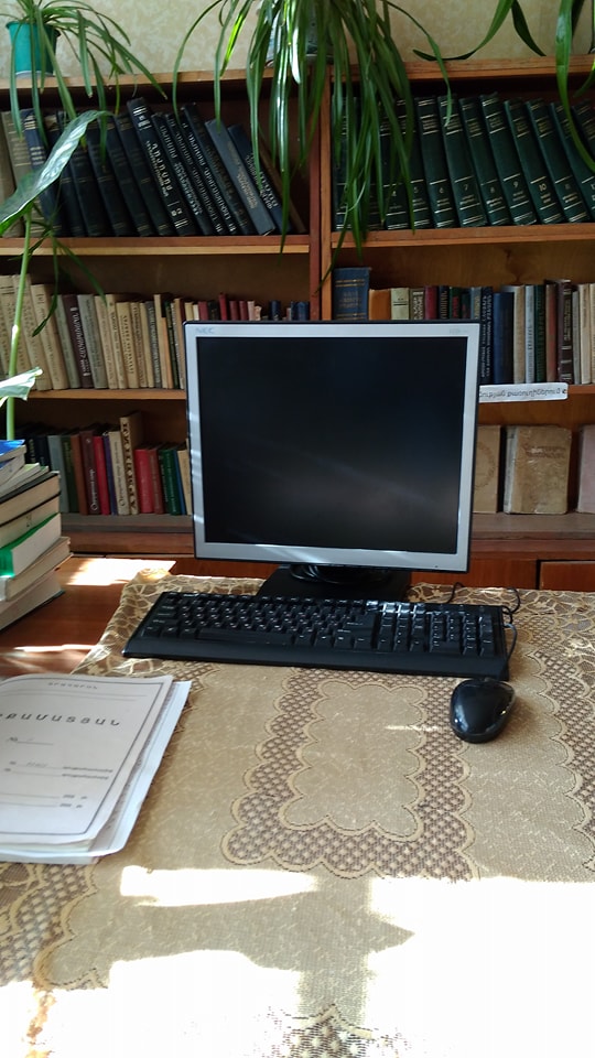 Կապանի Մուշեղ Հարությունյան թաղամասի գրադարան