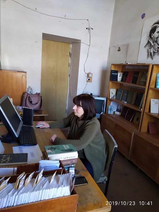 Հրազդանի քաղաքապետարանի թիվ 3 գրադարան