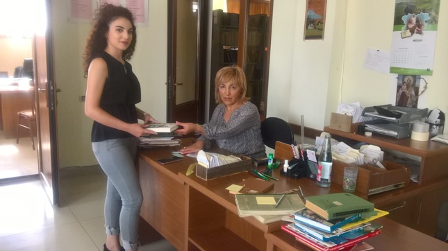 Ջերմուկի քաղաքային գրադարան